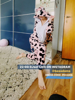 Valentina Pegorer feet photo 14