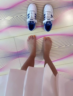 Valentina Pegorer feet photo 7