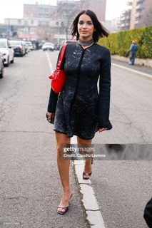 Valentina Pegorer feet photo 3