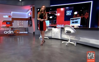 Valentina Rodríguez feet photo 1