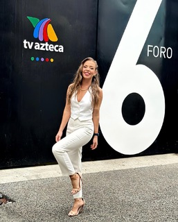 Valentina Rodríguez feet photo 8