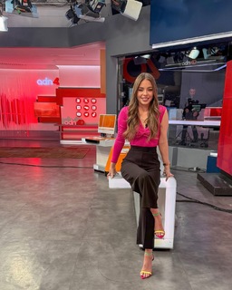 Valentina Rodríguez feet photo 5