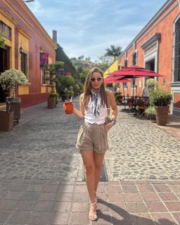 Valentina Rodríguez feet photo 3