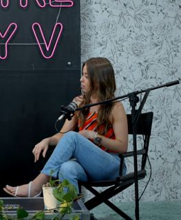 Valentina Rodríguez feet photo 12