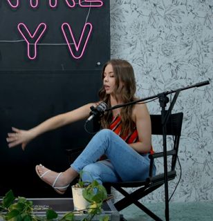 Valentina Rodríguez feet photo 11