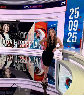 Valentina Rodríguez feet photo 11