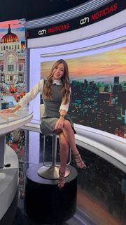 Valentina Rodríguez feet photo 7