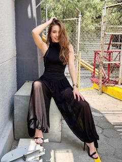 Valentina Rodríguez feet photo 8