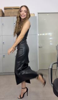 Valentina Rodríguez feet photo 15
