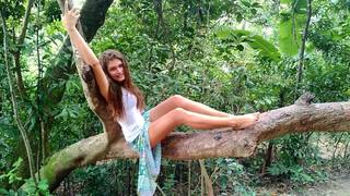 Valentina Sampaio feet photo 12