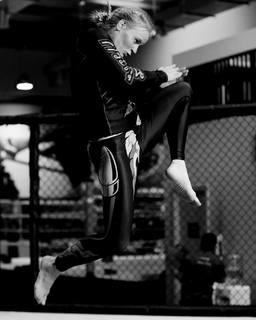 Valentina Shevchenko feet photo thumbnail