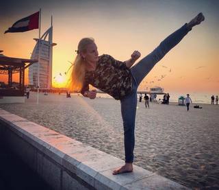 Valentina Shevchenko feet photo thumbnail