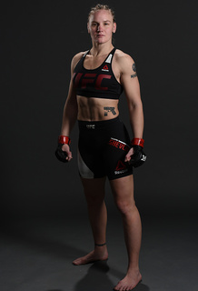 Valentina Shevchenko feet photo thumbnail