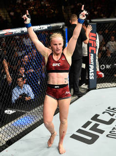Valentina Shevchenko feet photo thumbnail