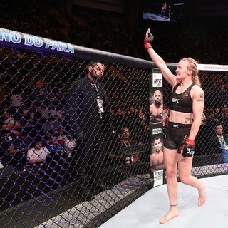 Valentina Shevchenko feet photo thumbnail
