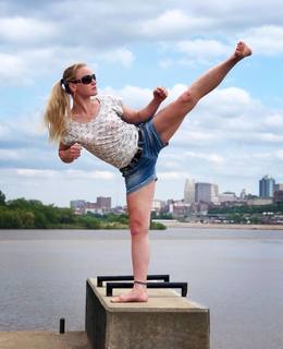 Valentina Shevchenko feet photo thumbnail