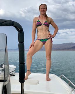Valentina Shevchenko feet photo thumbnail