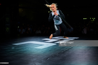 Valentina Shevchenko feet photo thumbnail