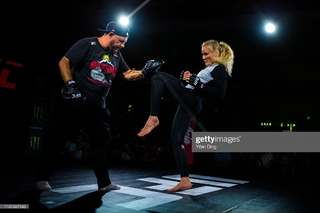 Valentina Shevchenko feet photo thumbnail