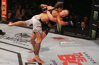 Valentina Shevchenko feet photo thumbnail