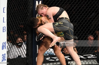 Valentina Shevchenko feet photo thumbnail