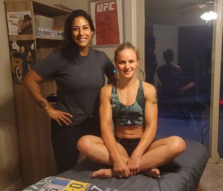 Valentina Shevchenko feet photo thumbnail