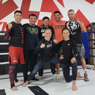 Valentina Shevchenko feet photo thumbnail