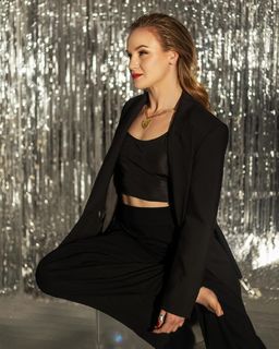 Valentina Shevchenko feet photo thumbnail