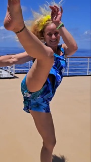 Valentina Shevchenko feet photo thumbnail