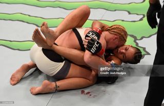 Valentina Shevchenko feet photo thumbnail