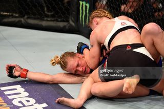 Valentina Shevchenko feet photo thumbnail