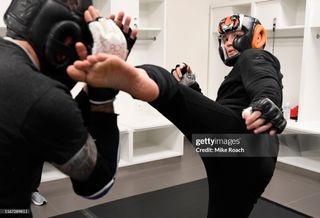 Valentina Shevchenko feet photo thumbnail