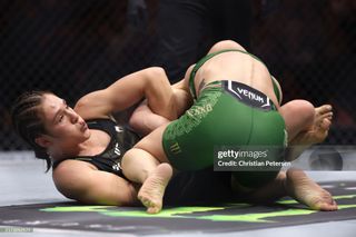 Valentina Shevchenko feet photo thumbnail