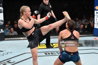Valentina Shevchenko feet photo thumbnail