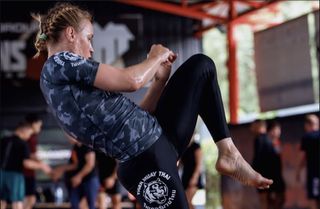 Valentina Shevchenko feet photo thumbnail