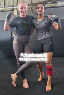 Valentina Shevchenko feet photo thumbnail