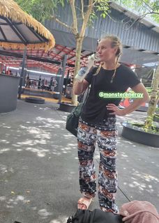 Valentina Shevchenko feet photo thumbnail