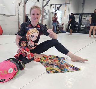 Valentina Shevchenko feet photo thumbnail