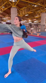 Valentina Toro feet photo 12