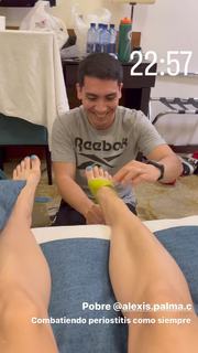 Valentina Toro feet photo 4