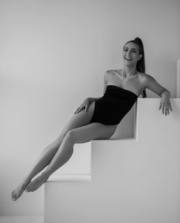 Valentina Toro feet photo 13