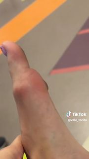 Valentina Toro feet photo 14