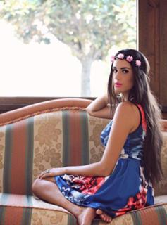 Valentina Vignali feet photo thumbnail