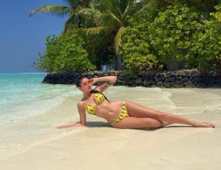 Valentina Vignali feet photo thumbnail