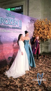 Valentina Vignali feet photo thumbnail