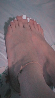 Valentina Vignali feet photo thumbnail