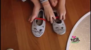 Valentina Zenere feet photo thumbnail