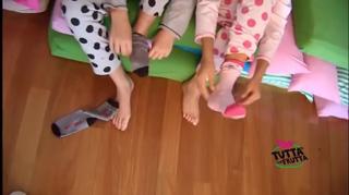 Valentina Zenere feet photo thumbnail