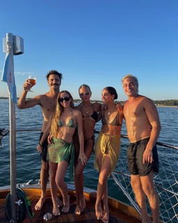 Valentina Zenere feet photo thumbnail