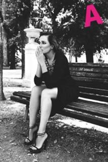 Valeria Golino feet photo thumbnail